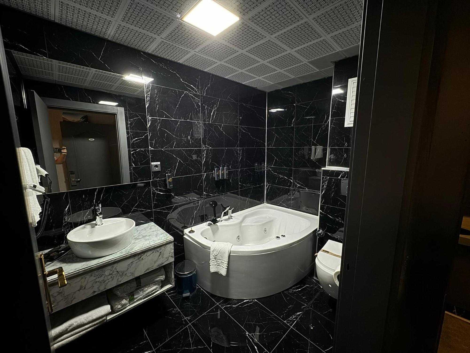Bc Ruby Hotel Ankara Exterior photo